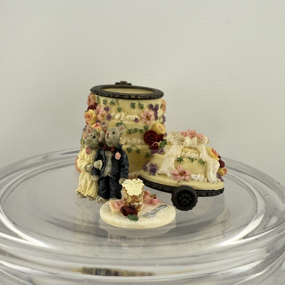 Boyds Bears Treasure Box Forever Love Wedding Cake Bride Groom Parts Repair
